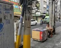 Từ “sạp báo” tới “bàn báo”