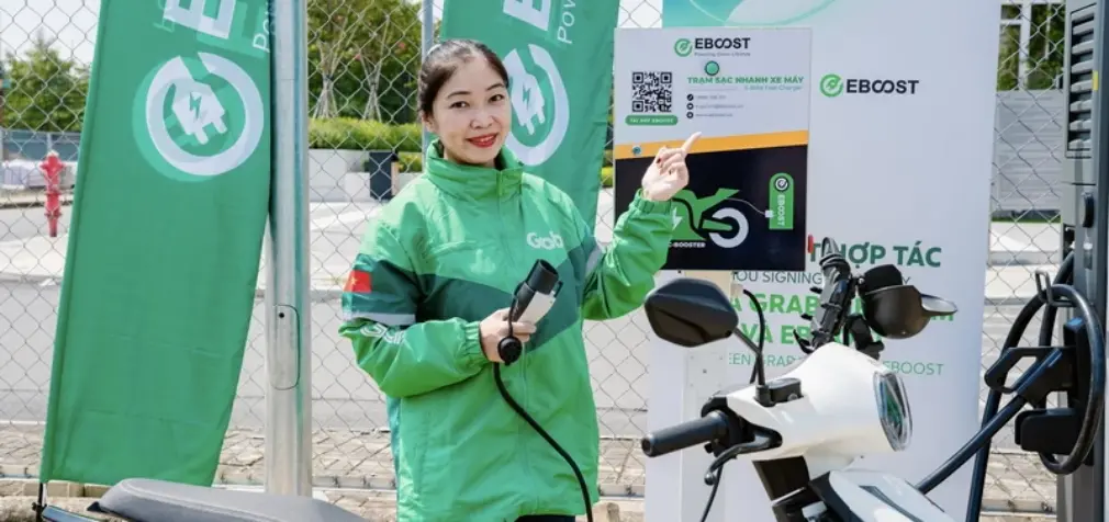 Grab tăng cường đầu tư hợp tác phát triển hệ thống trạm sạc xe điện dùng chung ở Việt Nam