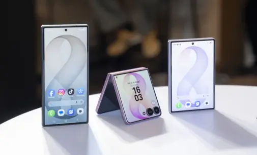 Hệ thống Di Động Việt mở đặt trước bộ ba smartphone gập mới Samsung Galaxy Z8 Series với nhiều ưu đãi