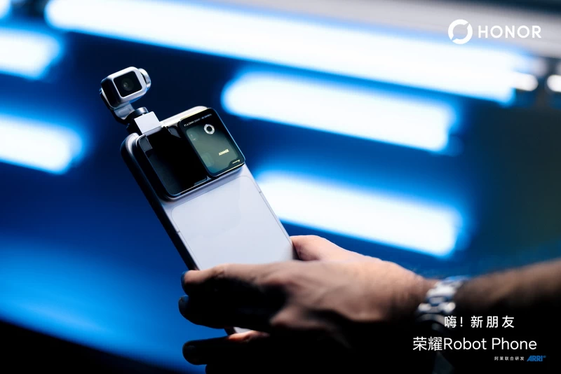 HONOR Robot Phone khi bật camera gimbal.